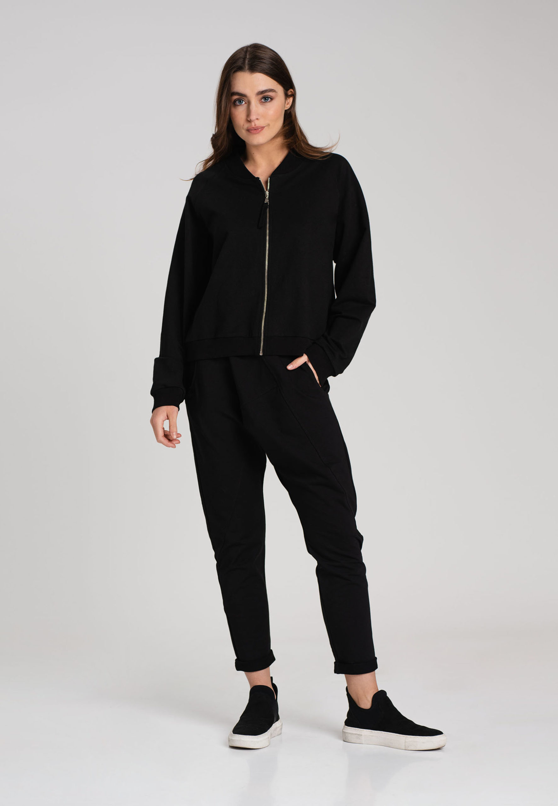 Look_1611_Sofia_black_11