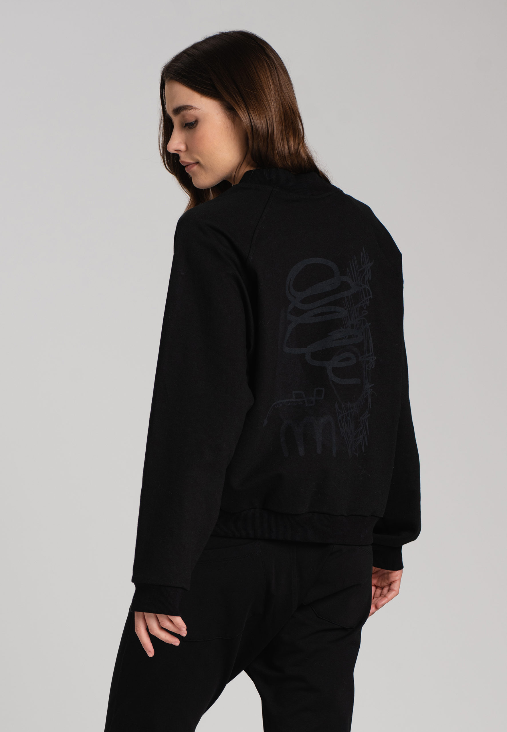 Look_1611_Sofia_black_5