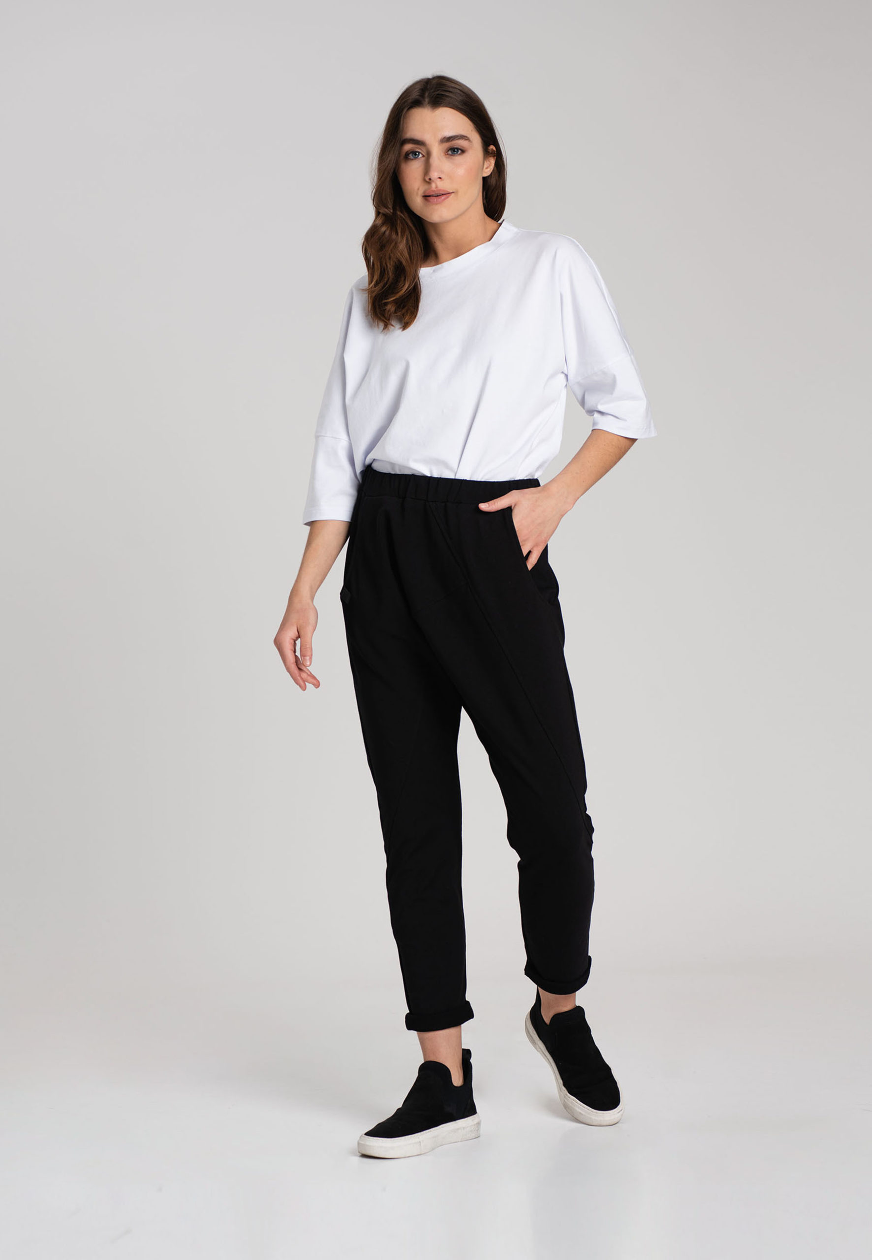 Look_211_Stella_black_1