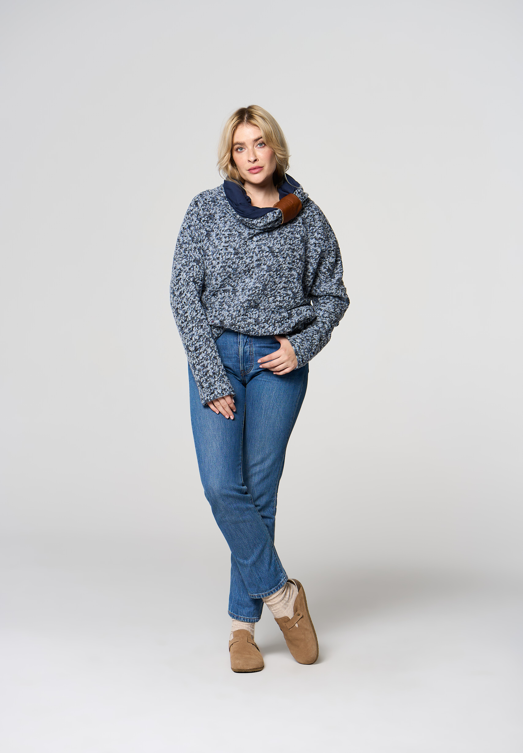 By_Your_Side_Canada_sweater_blue_melange5