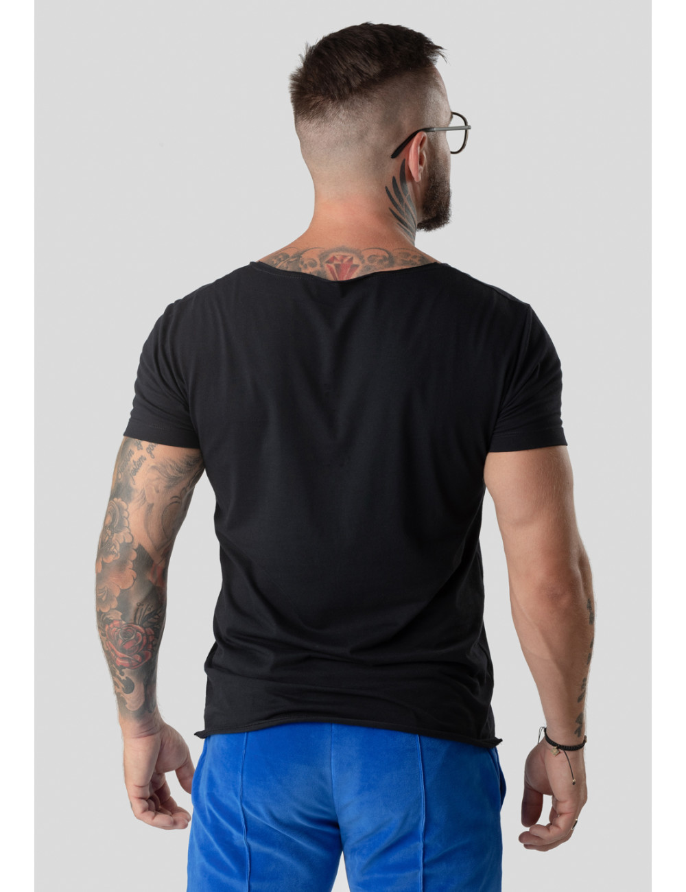 t_shirt_official_tres_amigos_black_stripe_mat_1