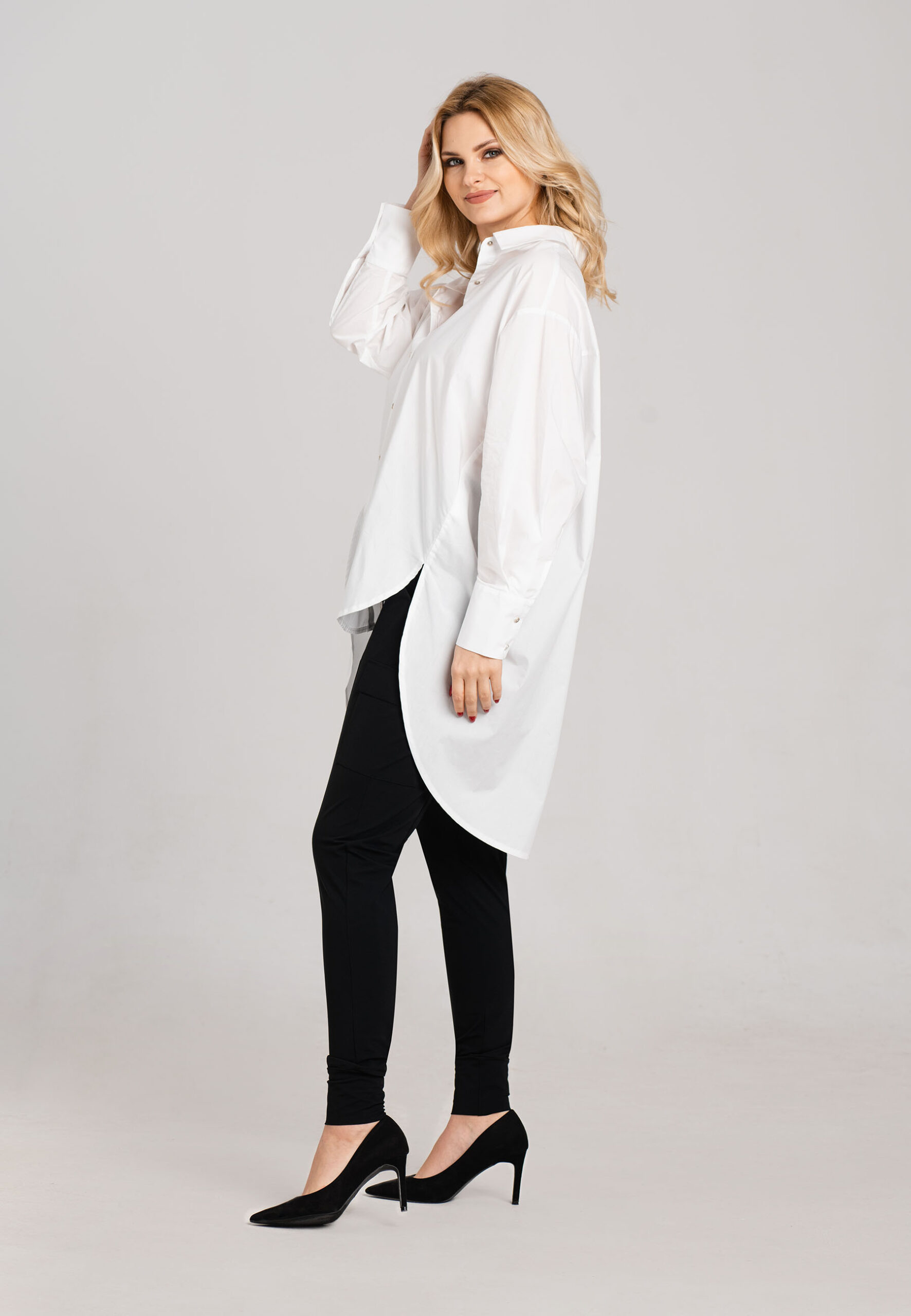 Look_1137_Alfa_white_4