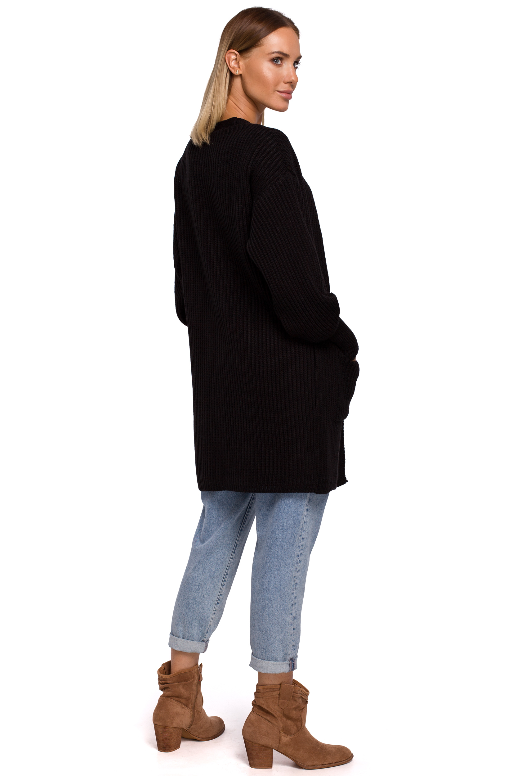 m538_black_3b